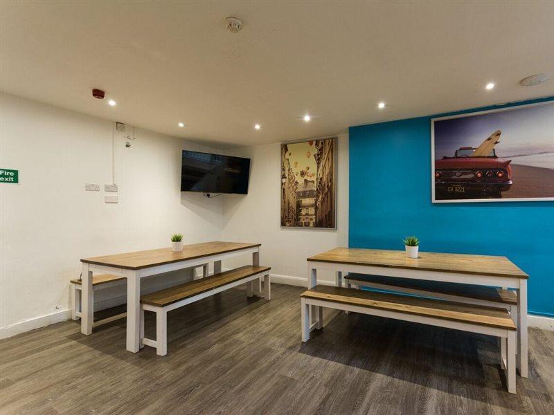 Smart Hyde Park Inn Hostel Лондон Экстерьер фото