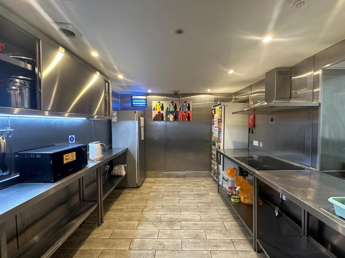 Smart Hyde Park Inn Лондон Экстерьер фото